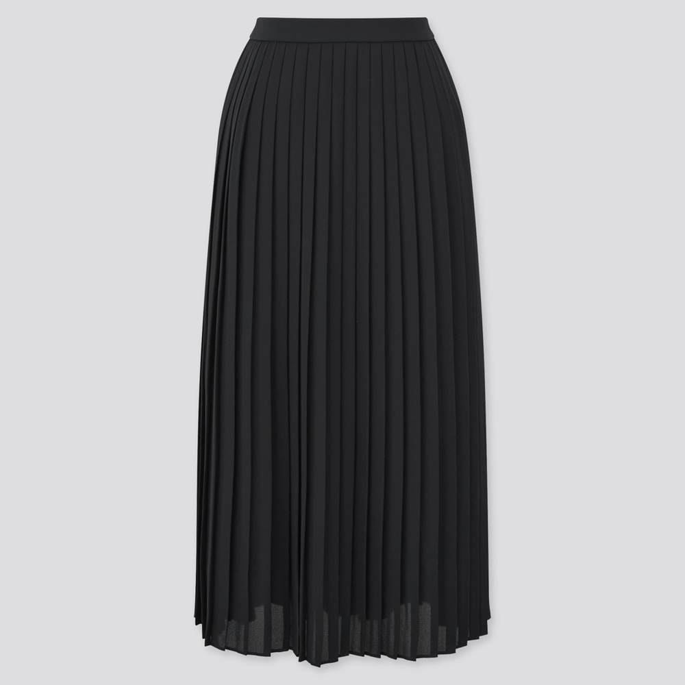 Uniqlo Pleated Maxi Skirt in Black
